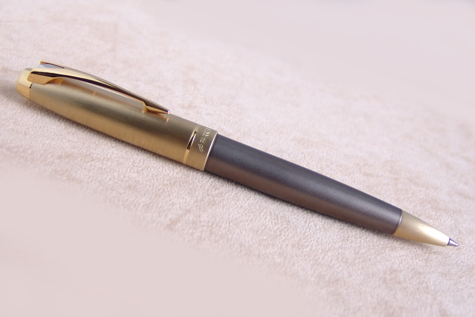 Parker100SmokeBronzeGTBP_G
